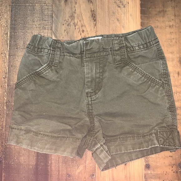 3 for $15 / Joe Fresh cargo short (2) - Picture 1 of 2